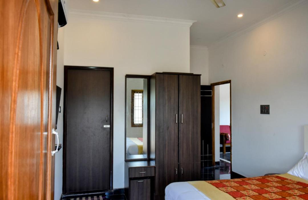 Dkv Beach View Bahur ภายนอก รูปภาพ