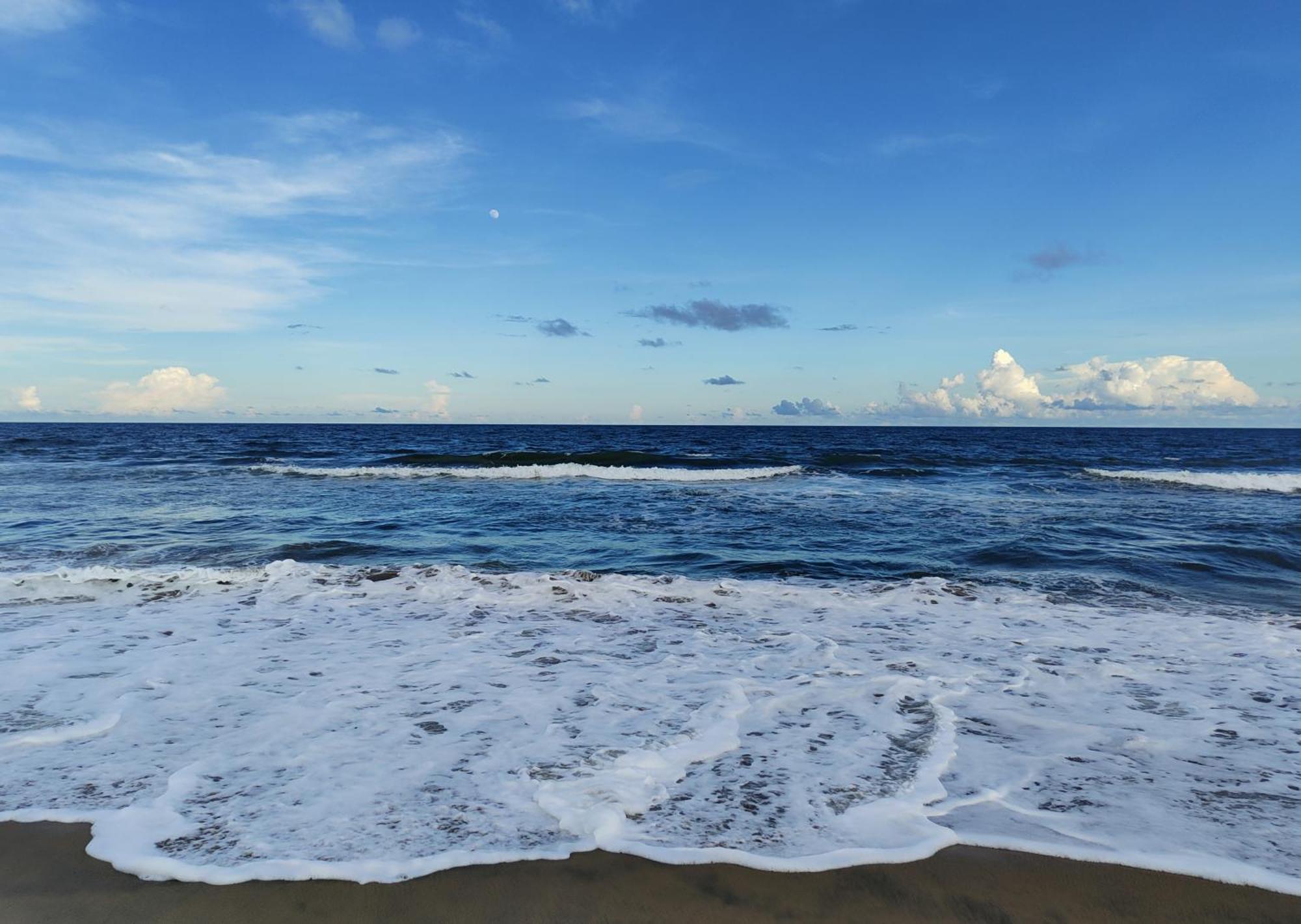 Dkv Beach View Bahur ภายนอก รูปภาพ